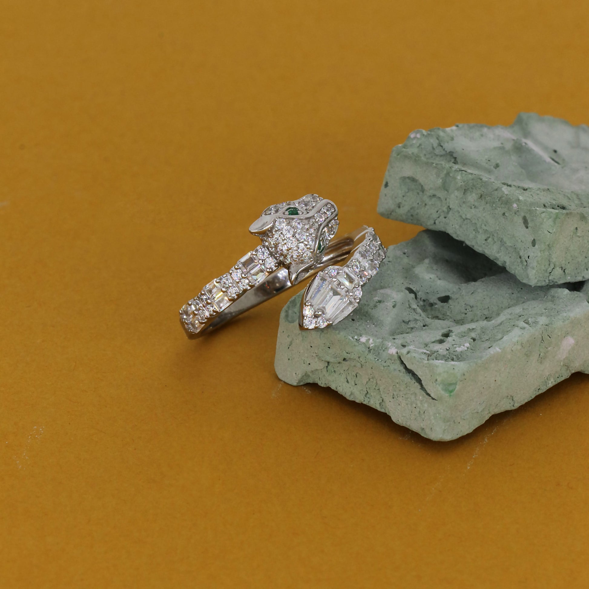 Product image [115-0.jpg]